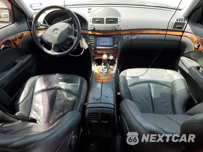 Zdjęcie 8 z 14 samochodu: 2005 MERCEDES-BENZ E 320 CDI VIN:WDBUF26J15A617371 - miniatura