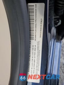 Zdjęcie 12 z 12 samochodu: 2019 MASERATI GHIBLI S VIN:ZAM57YTL2K1322055 - miniatura
