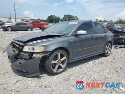 2011 VOLVO S40 T5 YV1672MSXB2537389 - główne zdjęcie licytacji z USA - miniatura
