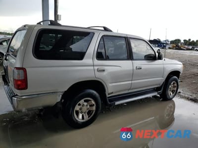 Trzecie zdjęcie samochodu z tyłu: 1996 TOYOTA 4RUNNER SR5 VIN:JT3GN86R6T0012344 - miniatura