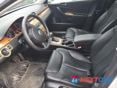 Zdjęcie 7 z 13 samochodu: 2007 VOLKSWAGEN PASSAT 2.0T VIN:WVWAK73C67E049911 - miniatura