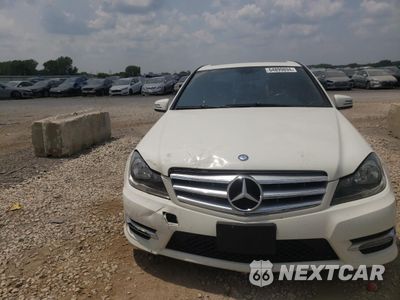 Piąte zdjęcie samochodu w środku: 2012 MERCEDES-BENZ C 300 4MATIC VIN:WDDGF8BB0CR207780 - miniatura