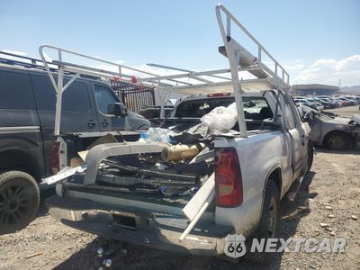 Trzecie zdjęcie samochodu z tyłu: 2003 CHEVROLET SILVERADO C1500 VIN:2GCEC19T631404980 - miniatura