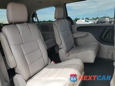 Zdjęcie 11 z 13 samochodu: 2011 CHRYSLER TOWN & COUNTRY TOURING VIN:2A4RR5DG1BR723490 - miniatura