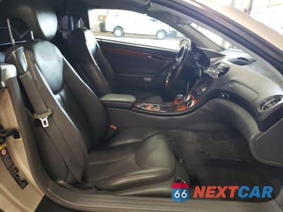 Zdjęcie 10 z 12 samochodu: 2003 MERCEDES-BENZ SL 500R VIN:WDBSK75F73F015927 - miniatura