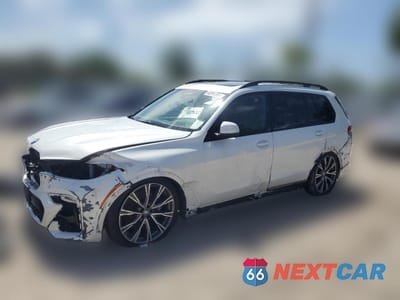 2020 BMW X7 M50I 5UXCX6C0XL9D38031 - główne zdjęcie licytacji z USA - miniatura