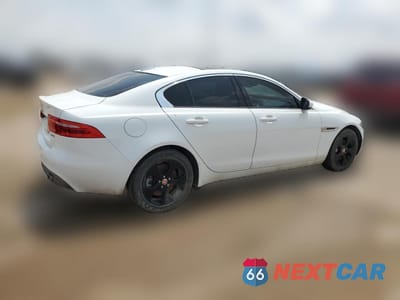 Trzecie zdjęcie samochodu z tyłu: 2018 JAGUAR XE VIN:SAJAR4FX0JCP27825 - miniatura