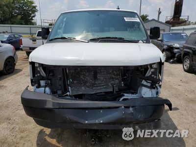 Piąte zdjęcie samochodu w środku: 2023 GMC SAVANA G3500 LS VIN:1GJZ7NFP0P1149302 - miniatura