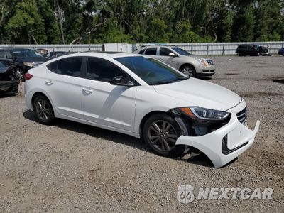 Czwarte zdjęcie samochodu z boku: 2017 HYUNDAI ELANTRA SE VIN:5NPD84LF9HH175413 - miniatura