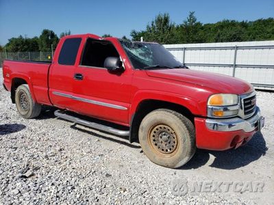 Czwarte zdjęcie samochodu z boku: 2003 GMC NEW SIERRA K1500 VIN:1GTEK19T93E279264 - miniatura