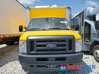 Piąte zdjęcie samochodu w środku: 2022 FORD ECONOLINE E350 SUPER DUTY CUTAWAY VAN VIN:1FDWE3FN7NDC03964 - miniatura