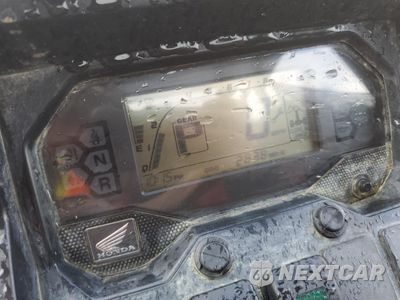 Zdjęcie 8 z 11 samochodu: 2019 HONDA SXS1000 S2X VIN:1HFVE051GK4000465 - miniatura