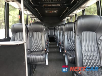 Zdjęcie 6 z 10 samochodu: 2020 FORD F550 SUPER DUTY VIN:1FDUF5GT5LEC33162 - miniatura
