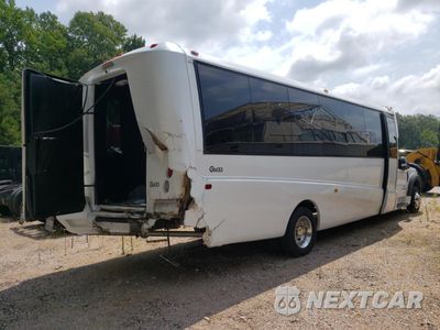 Czwarte zdjęcie samochodu z boku: 2020 FORD F550 SUPER DUTY VIN:1FDUF5GT5LEC33162 - miniatura