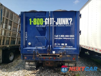 Zdjęcie 6 z 13 samochodu: 2007 ISUZU NPR VIN:4KLC4B1UX7J801988 - miniatura