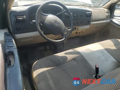 Zdjęcie 8 z 12 samochodu: 2006 FORD F450 SUPER DUTY VIN:1FDXX47P96EB50197 - miniatura