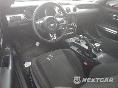 Zdjęcie 8 z 12 samochodu: 2018 FORD MUSTANG VIN:1FA6P8TH1J5185563 - miniatura