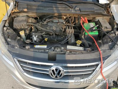 Zdjęcie 12 z 13 samochodu: 2010 VOLKSWAGEN ROUTAN SE VIN:2V4RW3D11AR138394 - miniatura