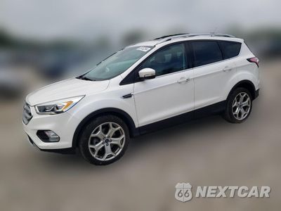 2017 FORD ESCAPE TITANIUM 1FMCU0J94HUD34529 - główne zdjęcie licytacji z USA - miniatura
