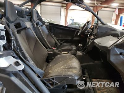Piąte zdjęcie samochodu w środku: 2023 CAN-AM MAVERICK X3 RS TURBO RR VIN:3JBVJAV48PE001390 - miniatura