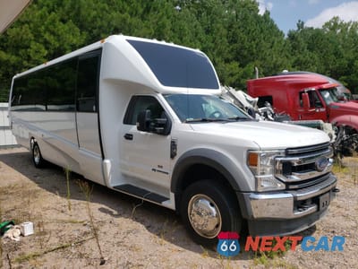 2020 FORD F550 SUPER DUTY 1FDUF5GT5LEC33162 - główne zdjęcie licytacji z USA - miniatura