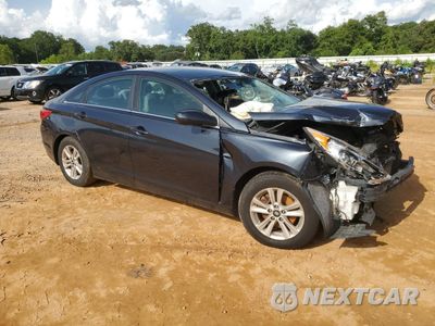 Czwarte zdjęcie samochodu z boku: 2012 HYUNDAI SONATA GLS VIN:5NPEB4AC7CH447206 - miniatura