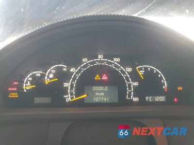 Zdjęcie 9 z 12 samochodu: 2006 MERCEDES-BENZ CL 500 VIN:WDBPJ75J06A046919 - miniatura
