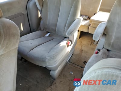 Zdjęcie 11 z 13 samochodu: 2006 KIA SEDONA EX VIN:KNDMB233766056424 - miniatura