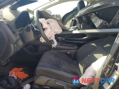 Zdjęcie 7 z 12 samochodu: 2016 HONDA HR-V LX VIN:3CZRU5H3XGM756265 - miniatura