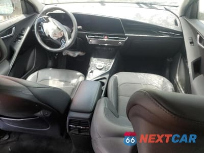 Zdjęcie 8 z 13 samochodu: 2023 KIA NIRO WIND VIN:KNDCR3L1XP5025171 - miniatura