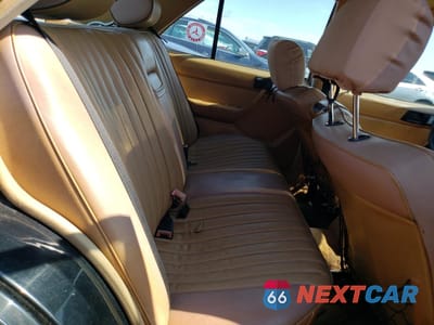 Zdjęcie 10 z 12 samochodu: 1986 MERCEDES BENZ 300 E VIN:WDBEA30056A122976 - miniatura