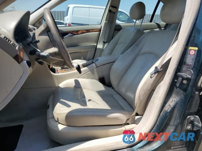 Zdjęcie 7 z 12 samochodu: 2003 MERCEDES-BENZ E 320 VIN:WDBUF65J73A179106 - miniatura