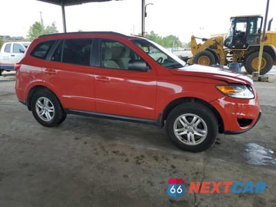Czwarte zdjęcie samochodu z boku: 2012 HYUNDAI SANTA FE GLS VIN:5XYZGDABXCG154952 - miniatura