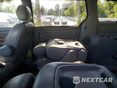 Zdjęcie 10 z 13 samochodu: 2006 TOYOTA SIENNA VIN:5TDBA22C96S062978 - miniatura