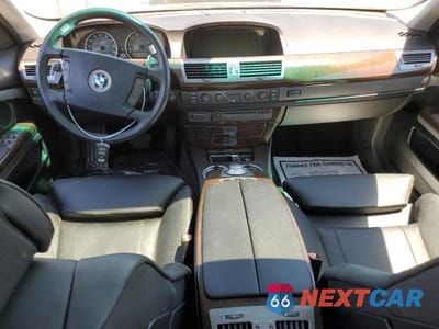 Zdjęcie 8 z 12 samochodu: 2003 BMW 745 LI VIN:WBAGN63413DR12194 - miniatura