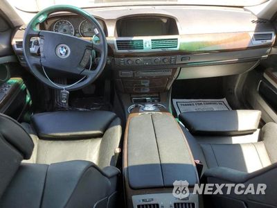 Zdjęcie 8 z 12 samochodu: 2003 BMW 745 LI VIN:WBAGN63413DR12194 - miniatura