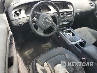 Zdjęcie 8 z 12 samochodu: 2011 AUDI A5 PREMIUM PLUS VIN:WAULFAFR4BA048618 - miniatura