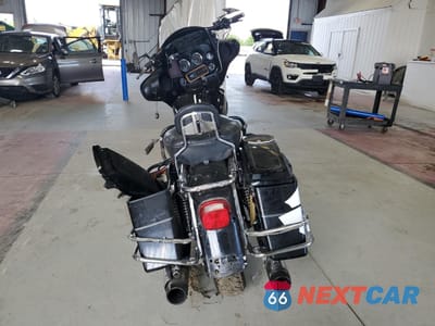 Czwarte zdjęcie samochodu z boku: 2007 HARLEY-DAVIDSON FLHTCUI VIN:1HD1FC4187Y647604 - miniatura