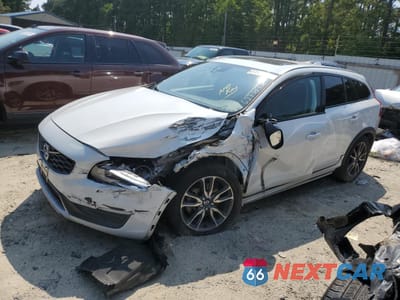 Główne zdjęcie samochodu: 2016 VOLVO V60 CROSS COUNTRY PREMIER VIN:YV4612HK1G1003225 - miniatura