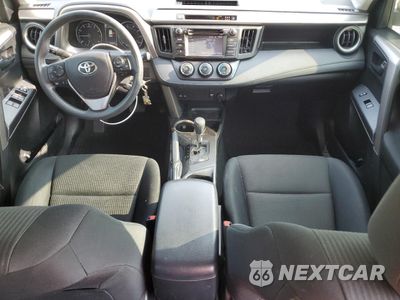 Zdjęcie 8 z 15 samochodu: 2018 TOYOTA RAV4 LE VIN:JTMZFREV8JJ179737 - miniatura