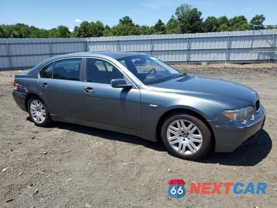 Czwarte zdjęcie samochodu z boku: 2003 BMW 745 LI VIN:WBAGN63413DR12194 - miniatura