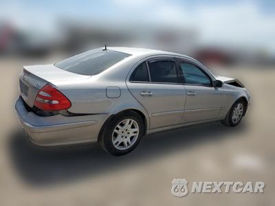 Trzecie zdjęcie samochodu z tyłu: 2005 MERCEDES-BENZ E 320 CDI VIN:WDBUF26J15A617371 - miniatura