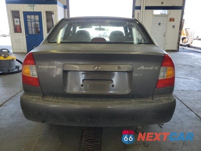Zdjęcie 6 z 12 samochodu: 2001 HYUNDAI ACCENT GL VIN:KMHCG45C81U225775 - miniatura
