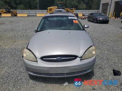 Piąte zdjęcie samochodu w środku: 2000 FORD TAURUS SES VIN:1FAFP55S9YA157759 - miniatura