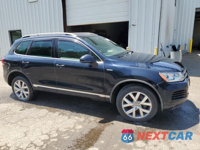 2014 VOLKSWAGEN TOUAREG V6 TDI WVGEP9BP4ED010414 - główne zdjęcie licytacji z USA - miniatura