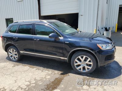 2014 VOLKSWAGEN TOUAREG V6 TDI WVGEP9BP4ED010414 - główne zdjęcie licytacji z USA - miniatura