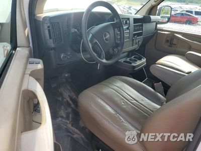 Zdjęcie 8 z 12 samochodu: 2015 GMC SAVANA G2500 VIN:1GTW7FCG2F1112044 - miniatura