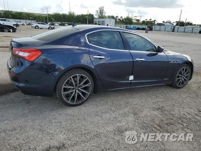 Trzecie zdjęcie samochodu z tyłu: 2019 MASERATI GHIBLI S VIN:ZAM57YTL2K1322055 - miniatura