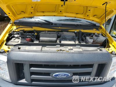 Zdjęcie 12 z 13 samochodu: 2022 FORD ECONOLINE E350 SUPER DUTY CUTAWAY VAN VIN:1FDWE3FN7NDC03964 - miniatura