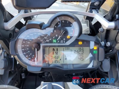 Zdjęcie 7 z 10 samochodu: 2016 BMW R1200 GS ADVENTURE VIN:WB10A1209GZ664400 - miniatura